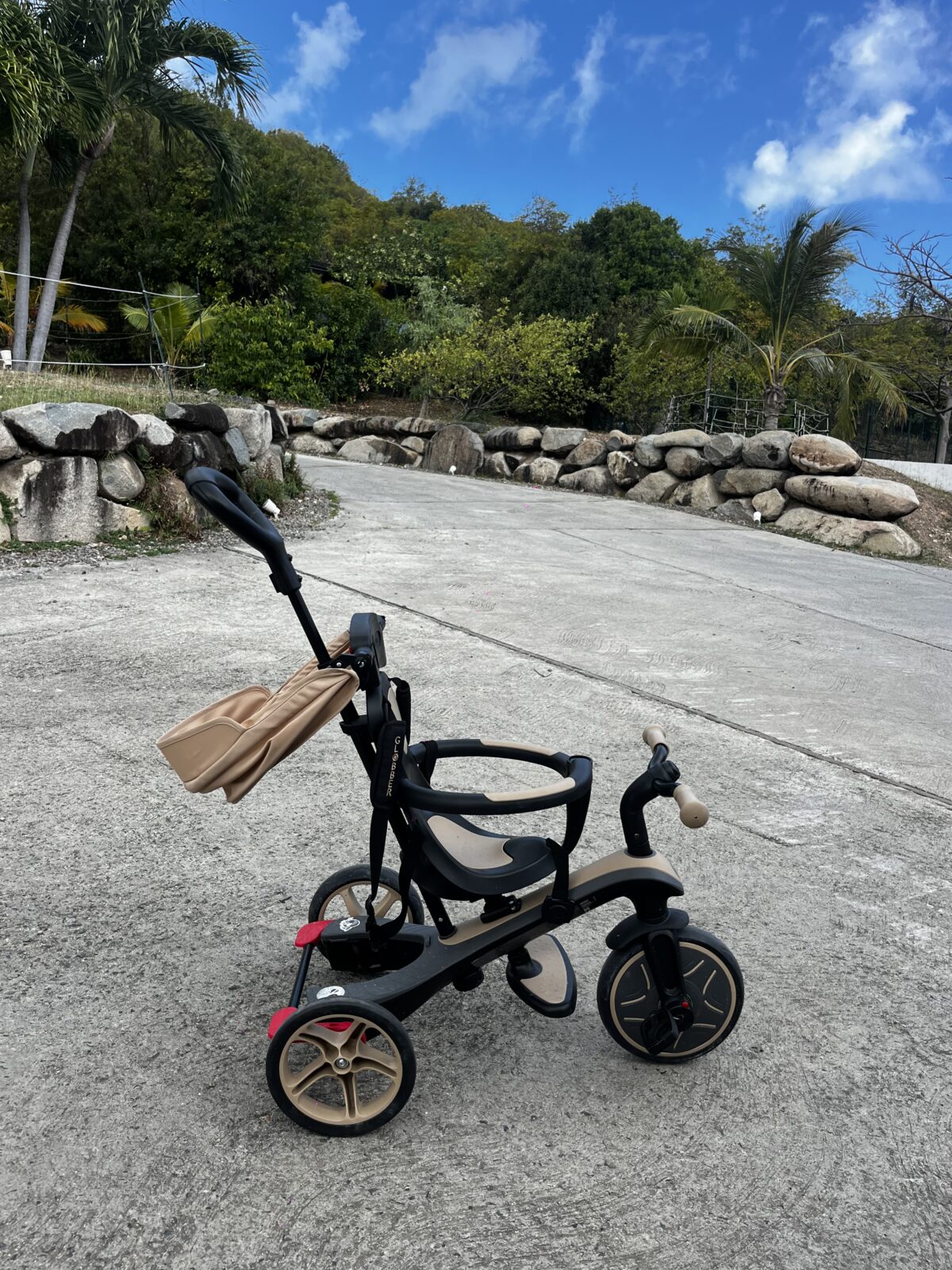 Tricycle enfant évolutif